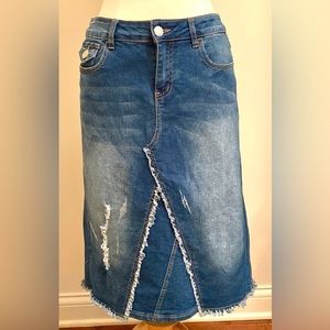 Denim Midi Skirt with Frayed Hem